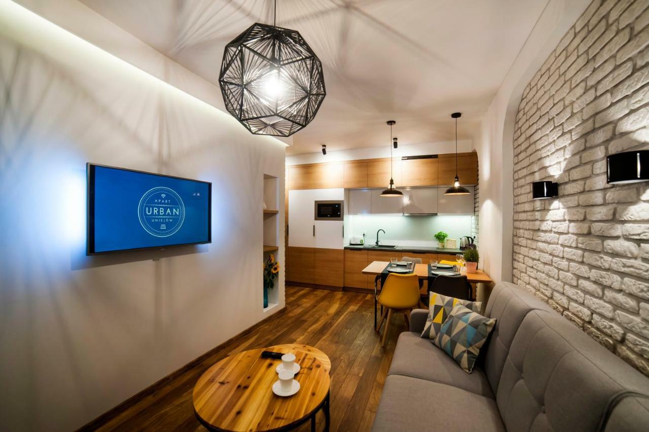 Urban Apart Uniejow Apartman Kültér fotó